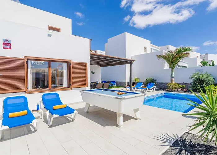 Rioja Villa Playa Blanca